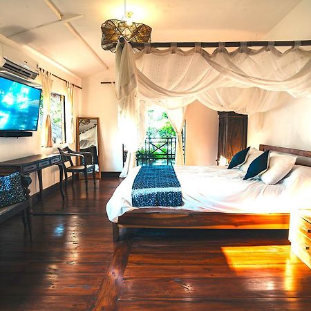 Villa Tengkek Karimunjawa Buitenkant foto