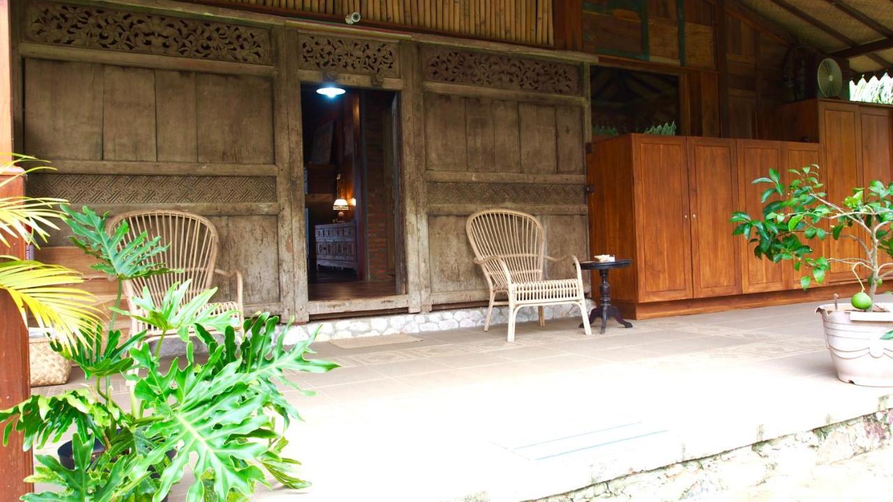 Villa Tengkek Karimunjawa Buitenkant foto