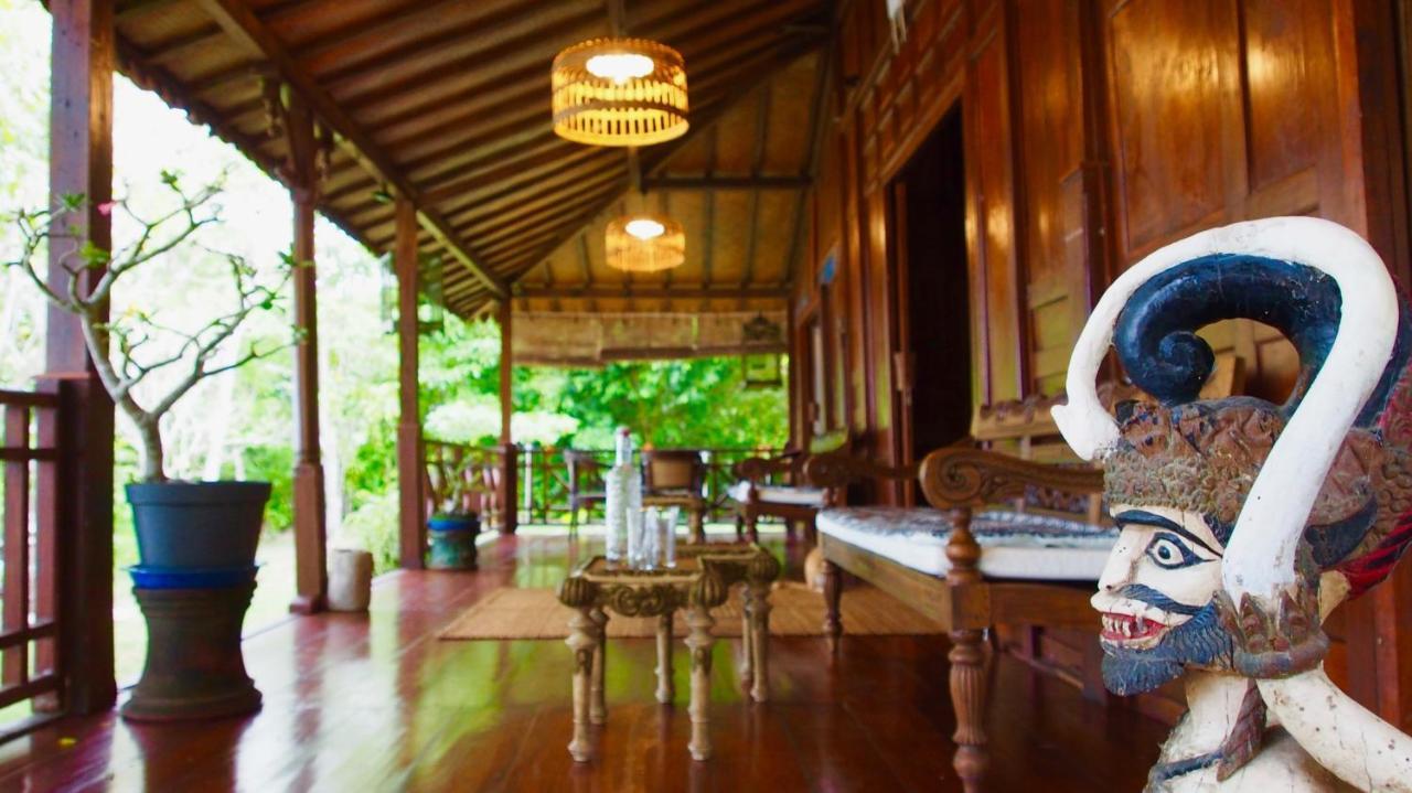 Villa Tengkek Karimunjawa Buitenkant foto