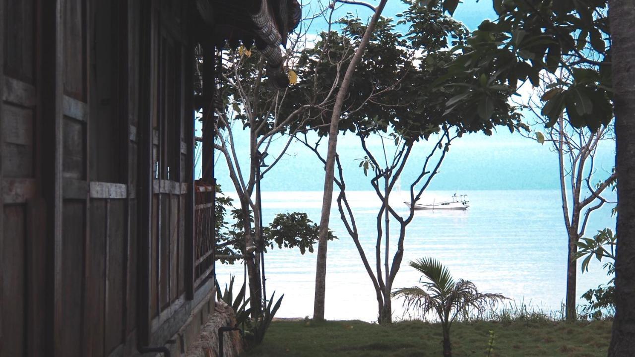Villa Tengkek Karimunjawa Buitenkant foto