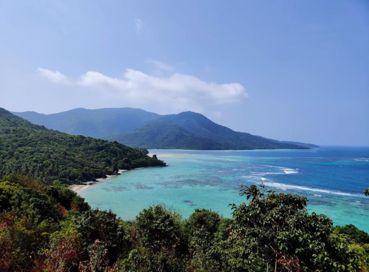 Villa Tengkek Karimunjawa Buitenkant foto