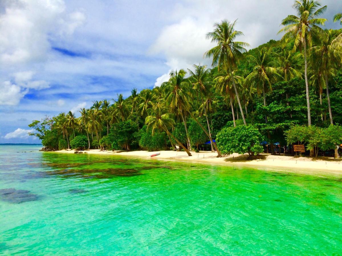 Villa Tengkek Karimunjawa Buitenkant foto